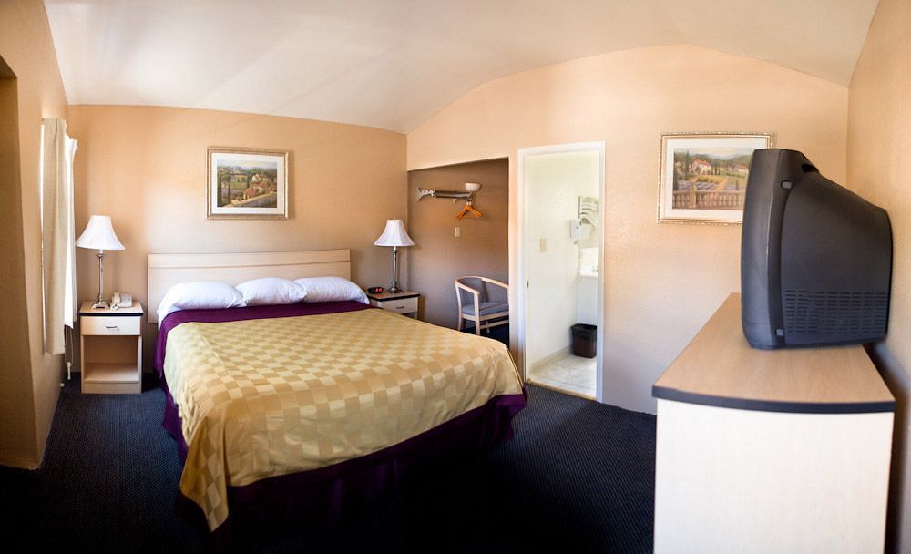 Napa Discovery Inn Luaran gambar