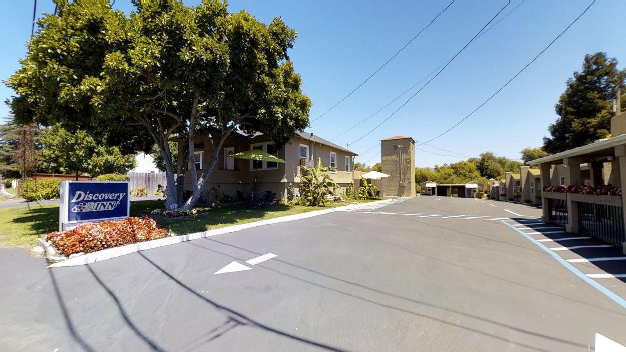 Napa Discovery Inn Luaran gambar